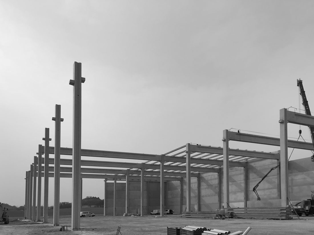 Nave logística Plana Vic edificación hormigón prefabricado Roansa